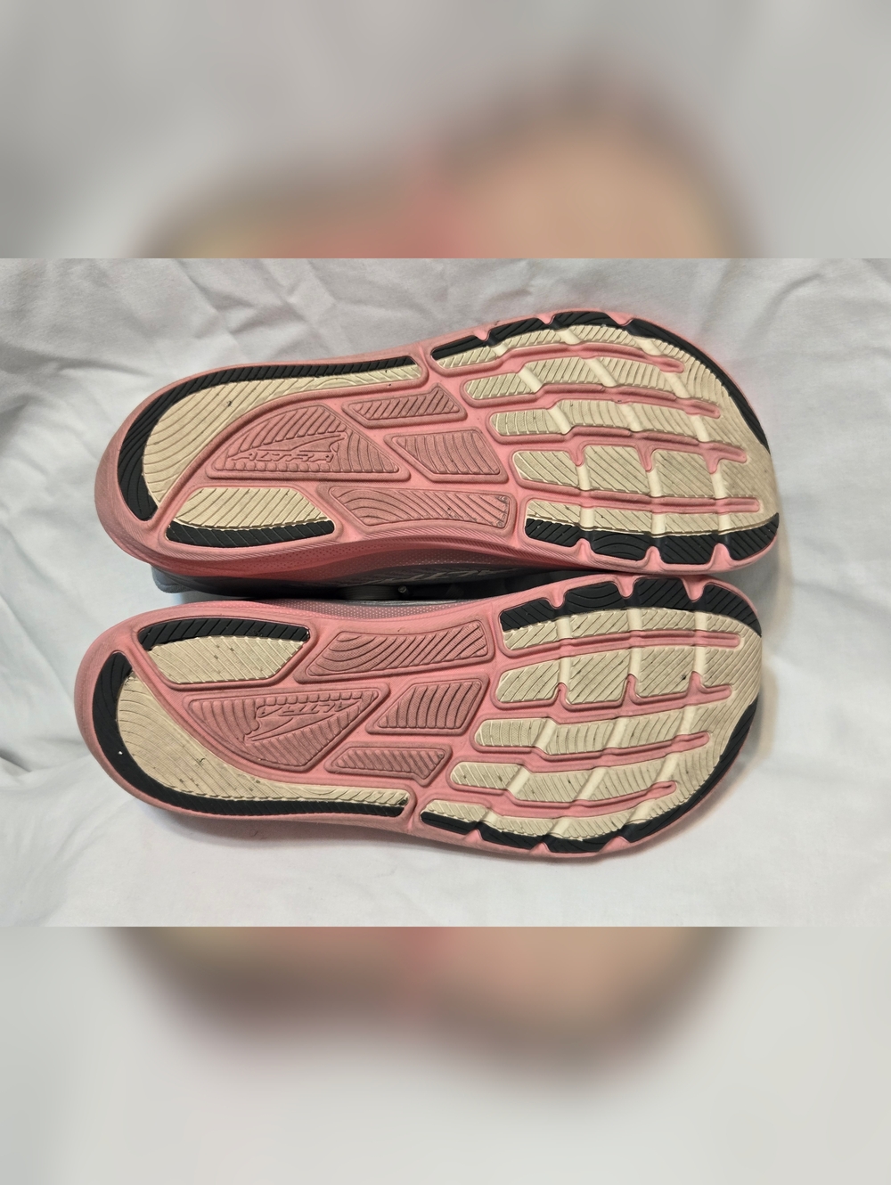 Altra Womens Torin 8 Zero Drop Running Shoes Gray/Pink Sz 7.5 - Picture 8 of 10